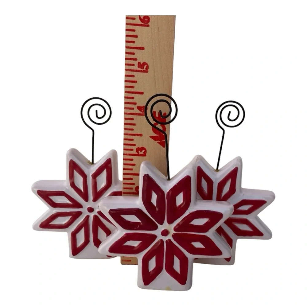 Red & White Ceramic Snowflake Picture Display Stands